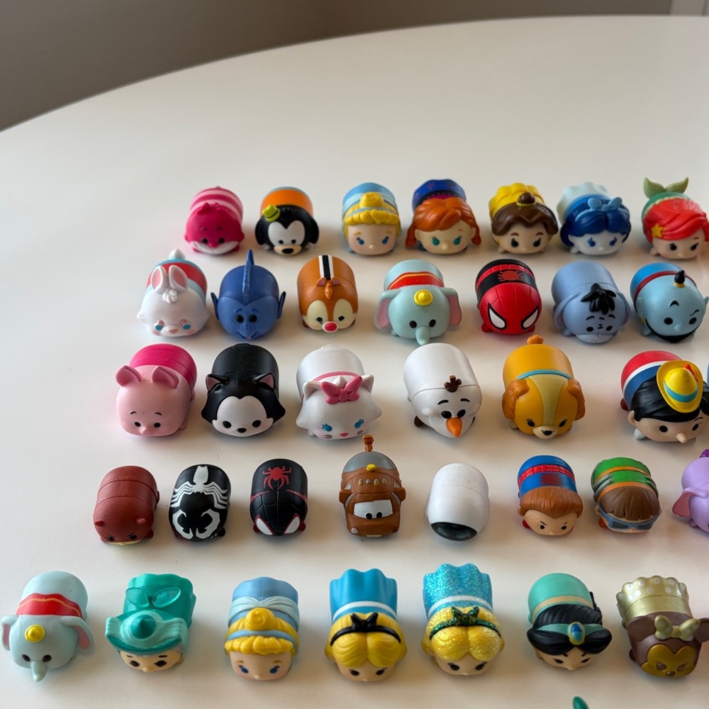 Disney Tsum Tsum Stackable Toy Figurines Lot - Picture 8 of 12
